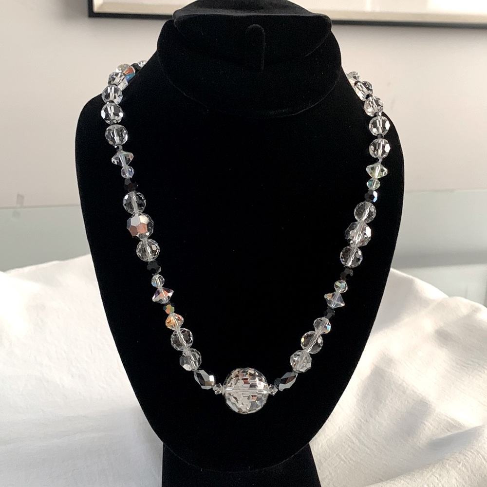 Beautiful 1950’s Vintage Necklace with clear and grey/black fine crystals.